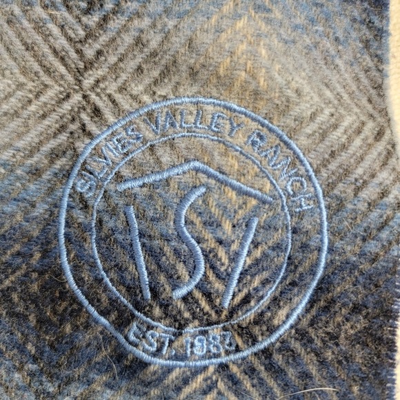 Pendleton 100% Pure Virgin Wool Scarf Blue Plaid Fringe Made in USA company logo - Picture 3 of 8